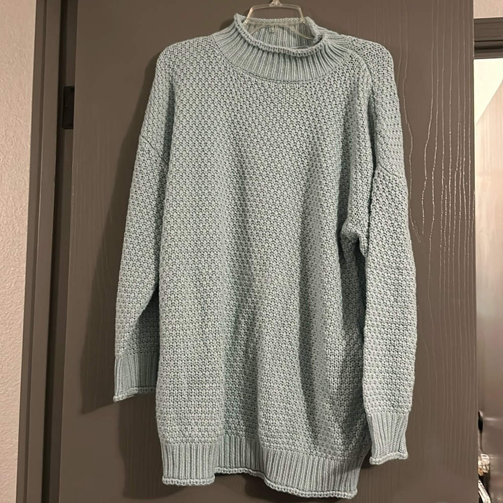 Sweater mint green